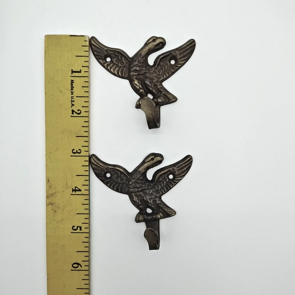 Vintage‎ Brass Eagle Wall Hooks Pair Amerock A6069 Patriotic Coat Hat Hooks